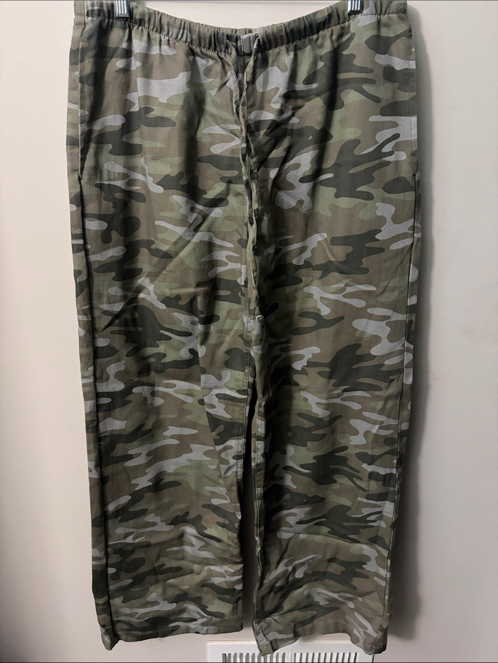 Vanilla Star Women’s Camo Cargo Pants - Olive & Gray